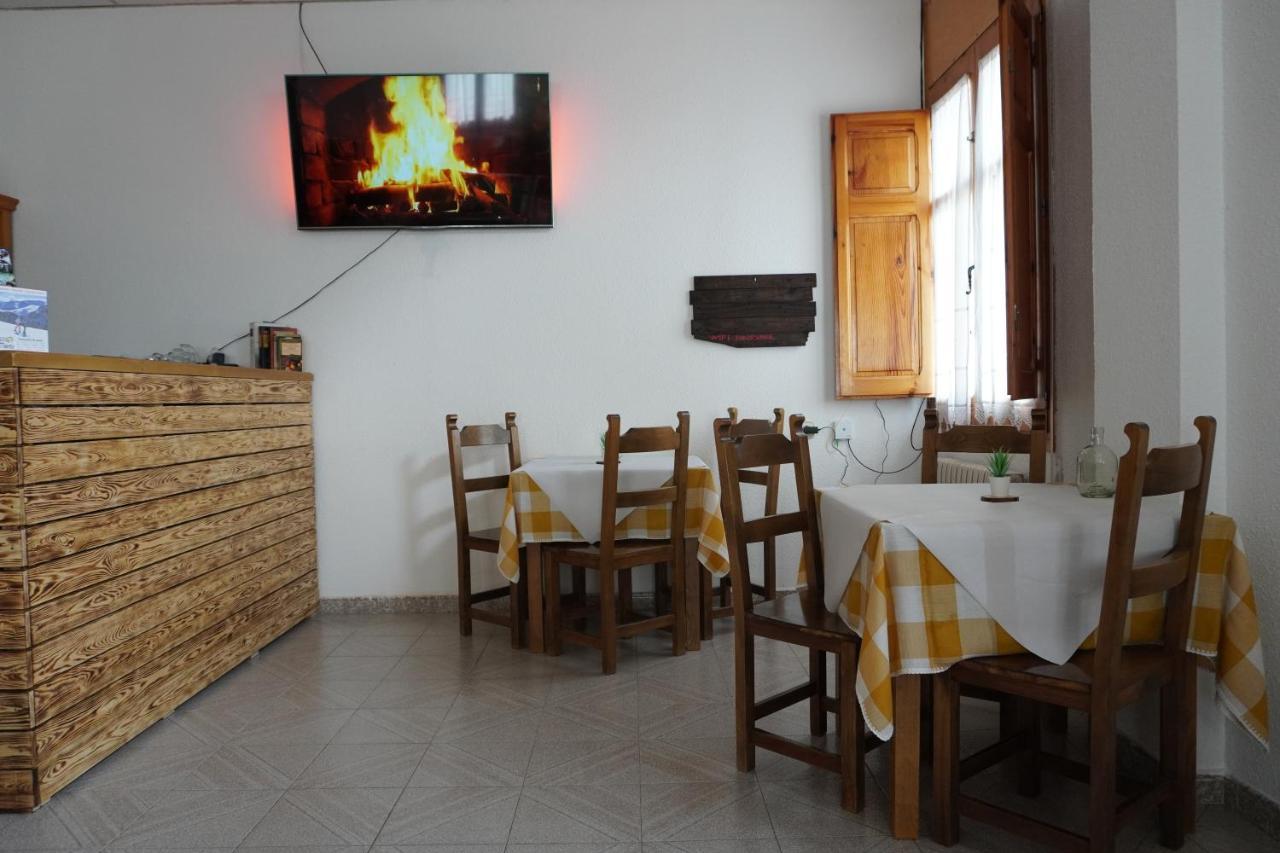 Fonda Naval Hotel Escalona  Luaran gambar